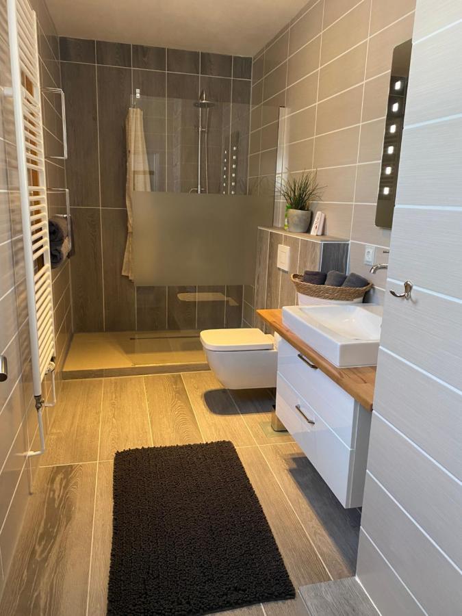 Ferienwohnung Laura Бремм Экстерьер фото